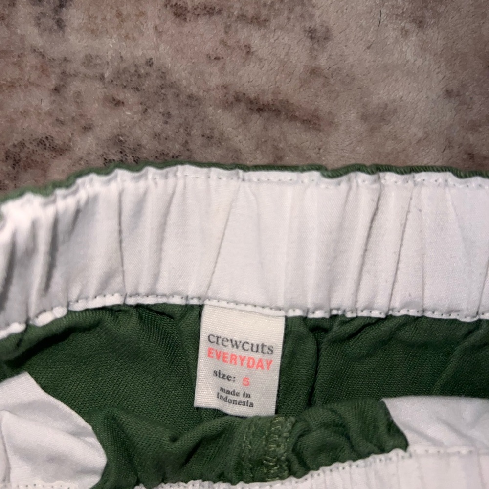 Green Ruffle Hem Shorts - Picture 2 of 2